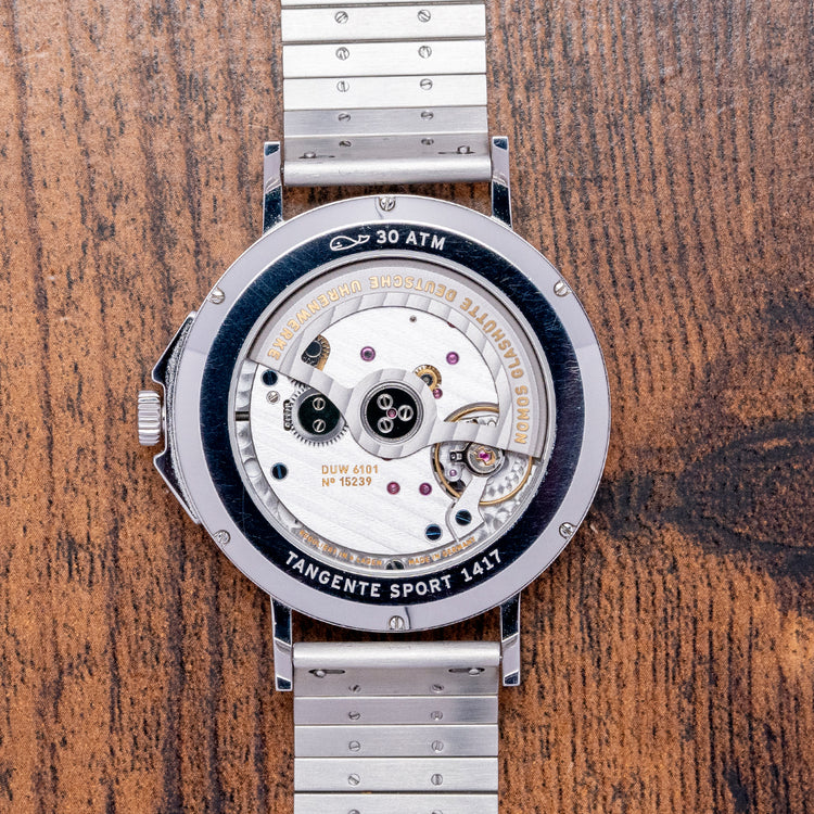 2020 Nomos Tangente Sport Neomatik 42 Date Marine Black