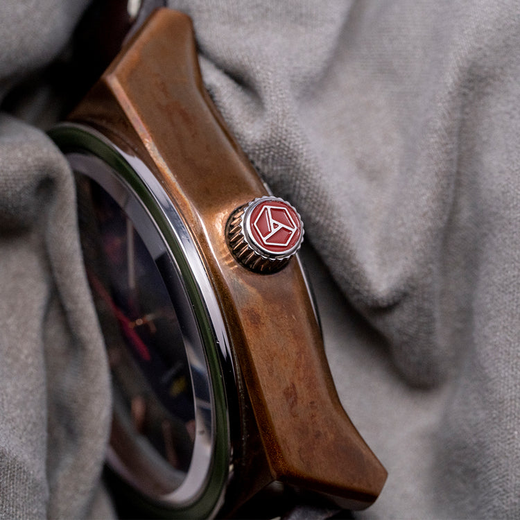 2015 Aevig Valkyr Bronze Case with Black Dial / Green Bezel 39mm