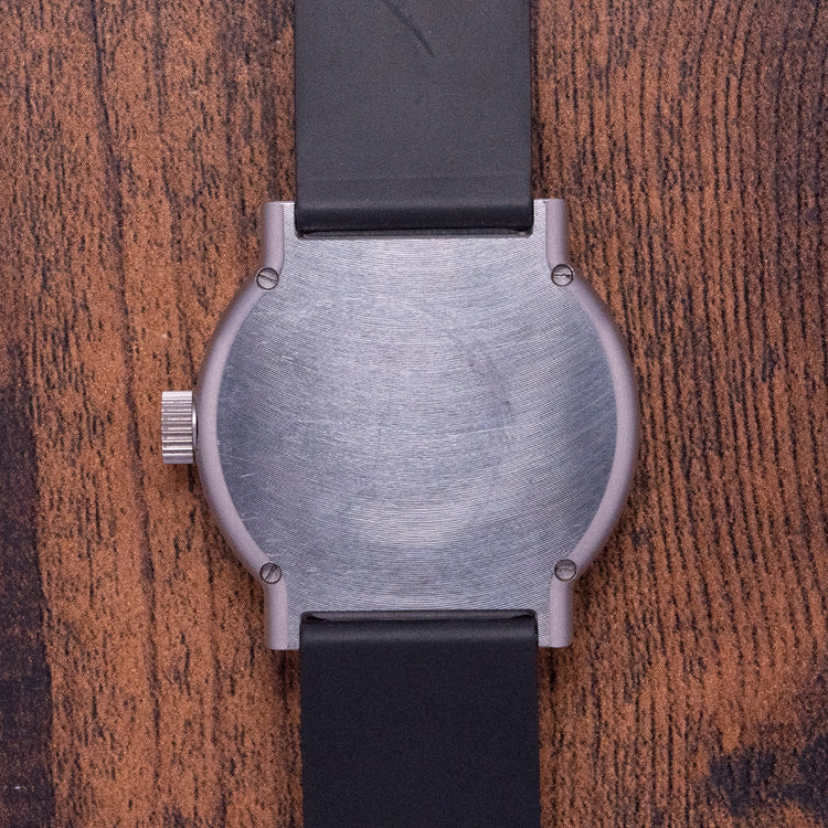 2011 Ochs Und Junior Date 42mm Titanium Pantone 4525