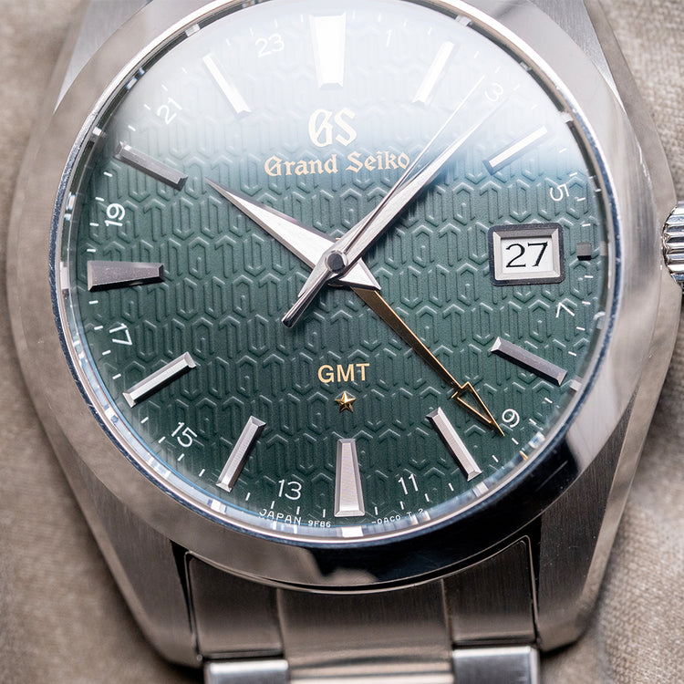 2018 Grand Seiko 9F GMT 25th Anniversary Green 40mm SBGN007