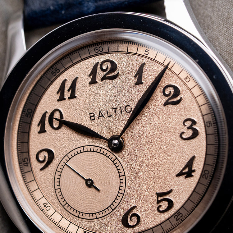 2023 Baltic MR01 Salmon Dial Micro-Rotor Automatic 36mm
