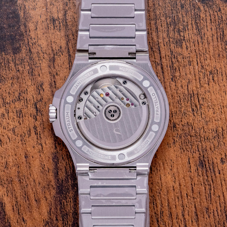 2024 Fratello × Straum Jan Mayen Limited Edition Red 39mm