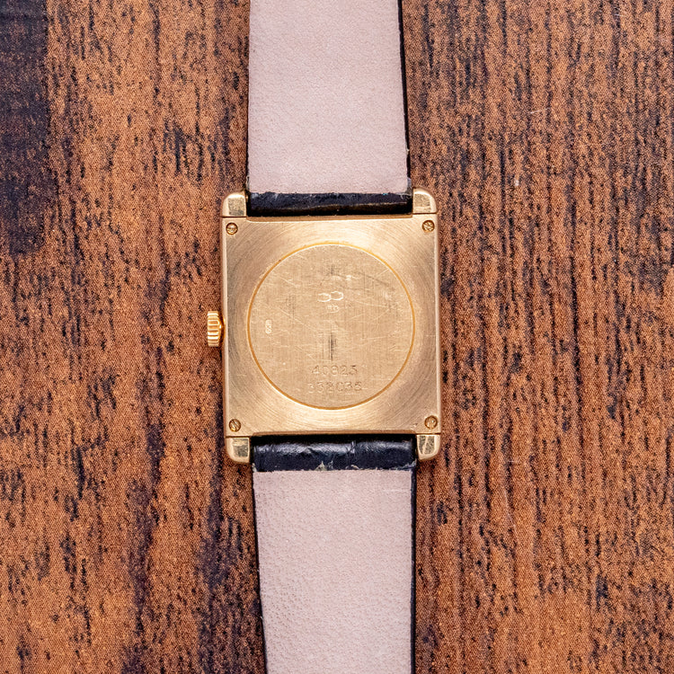 1979 Piaget Classique Yellow Gold Onyx Diamonds 40825 20x25mm