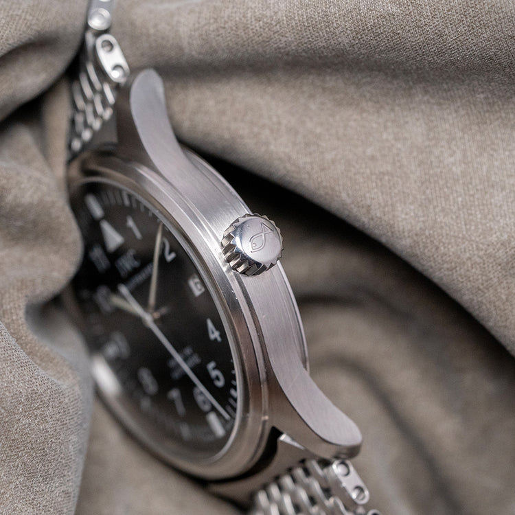 2000s IWC Pilot Mark XV on IWC Bracelet 38mm IW325301