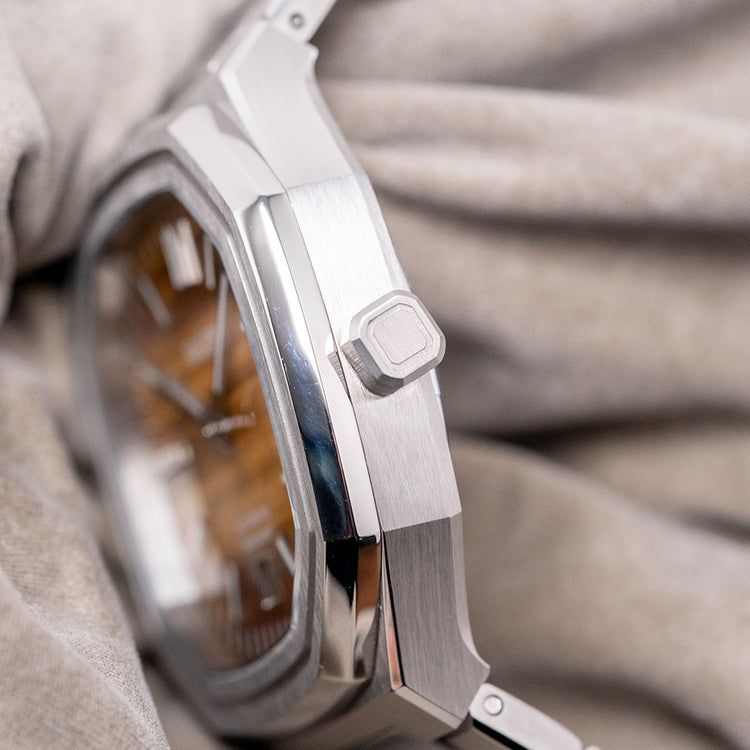 2026 Valusis Volt Tiger Eye Automatic 40mm on Bracelet