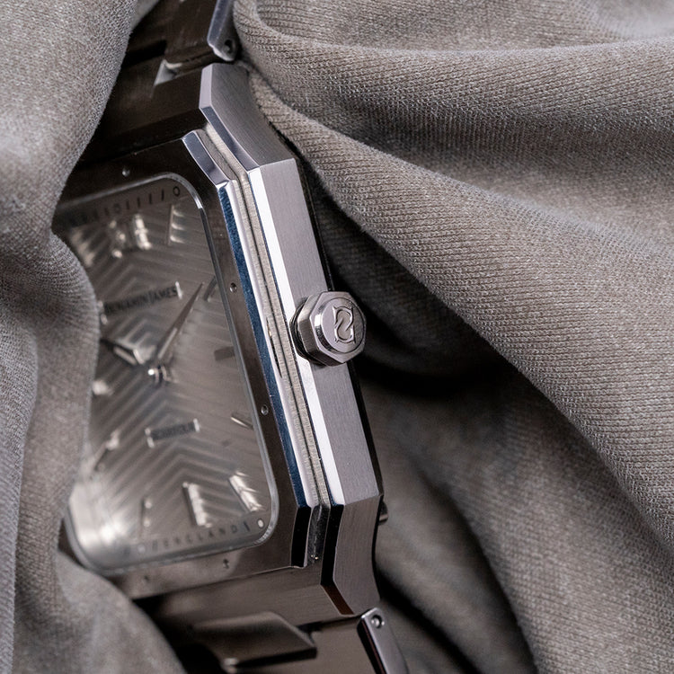 2024 Benjamin James Scarifour Classic Silver Quartz 31mmx40mm