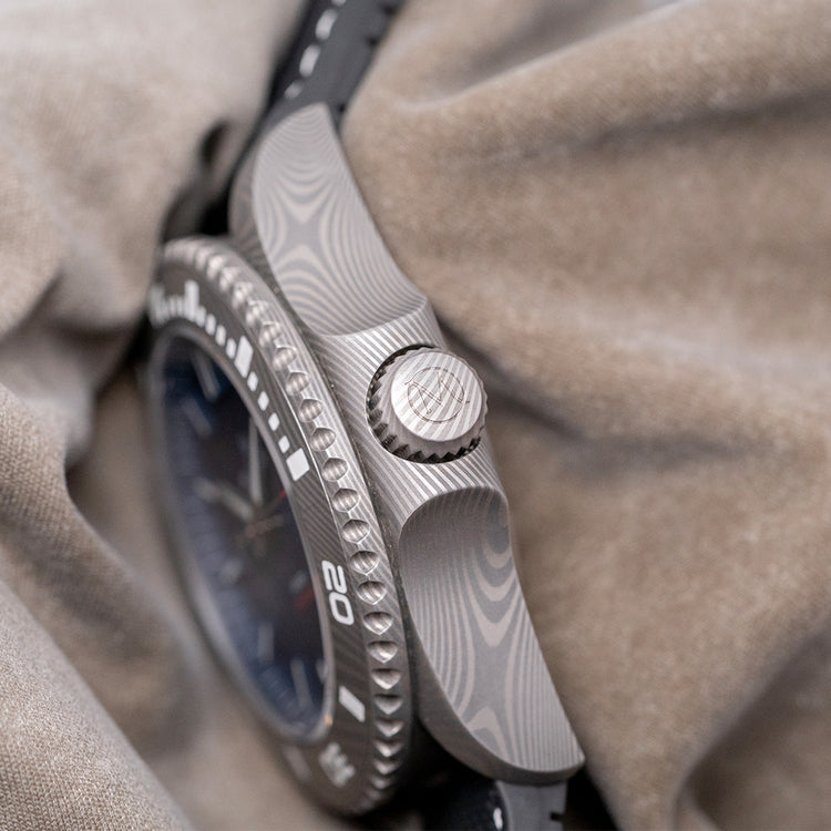 2024 McQuaide Q1-B Abyss Damascus Steel Automatic 43.5mm