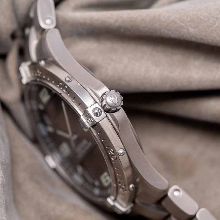 2001 Breitling Aerospace Titanium 40mm Quartz E65362