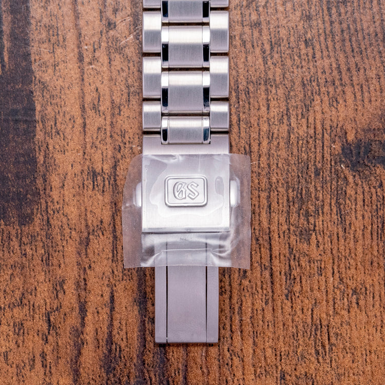 2022 Grand Seiko Hi-Beat GMT Green Shunbun 39.5mm SBGJ251G