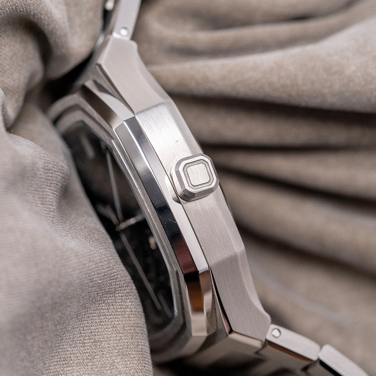 2026 Valusis Volt Skeleton Automatic 40mm on Bracelet