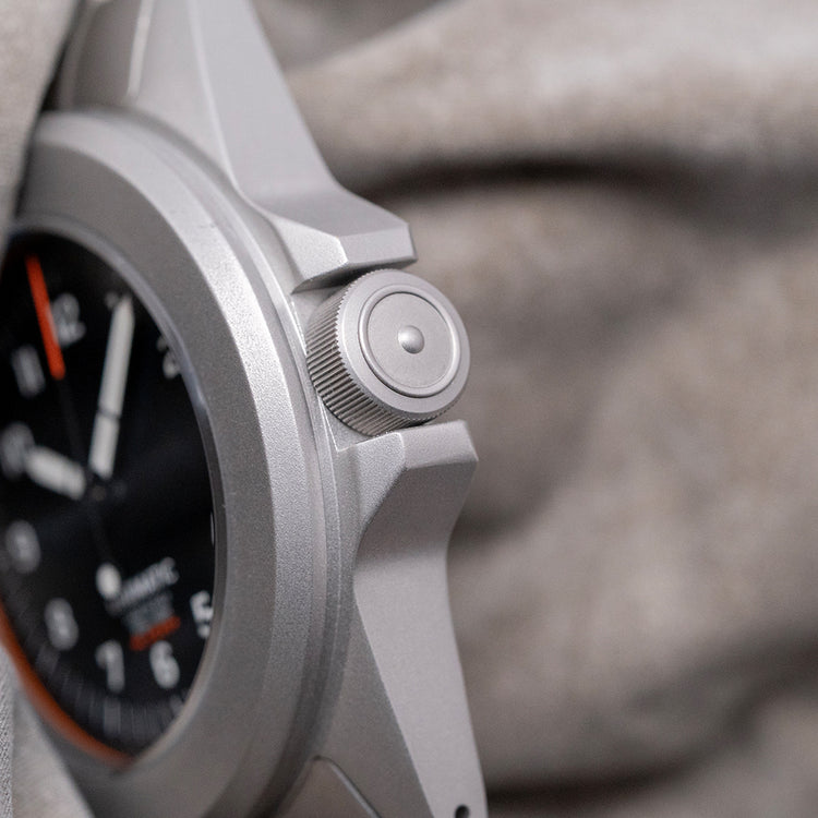 2025 Unimatic Modello Quattro UT4 Quartz on Bracelet 40mm