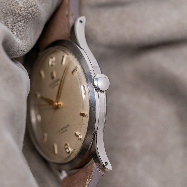 1953 Universal Geneve "J.W.Benson London" 206514 34mm