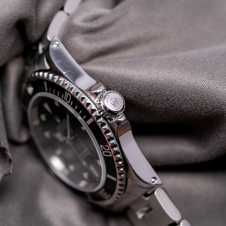 2002 Rolex Submariner No-Date "2 Liner" 40mm 14060M