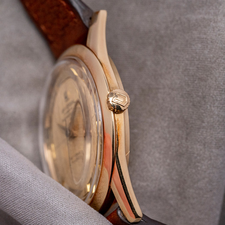 1960s Universal Genève Polerouter Jet 18ct Gold Micro-Rotor 10364-1