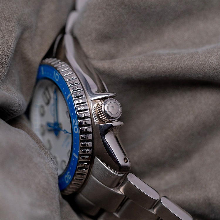 2020 Islander Automatic Dive Watch White & Blue 38mm #ISL-25