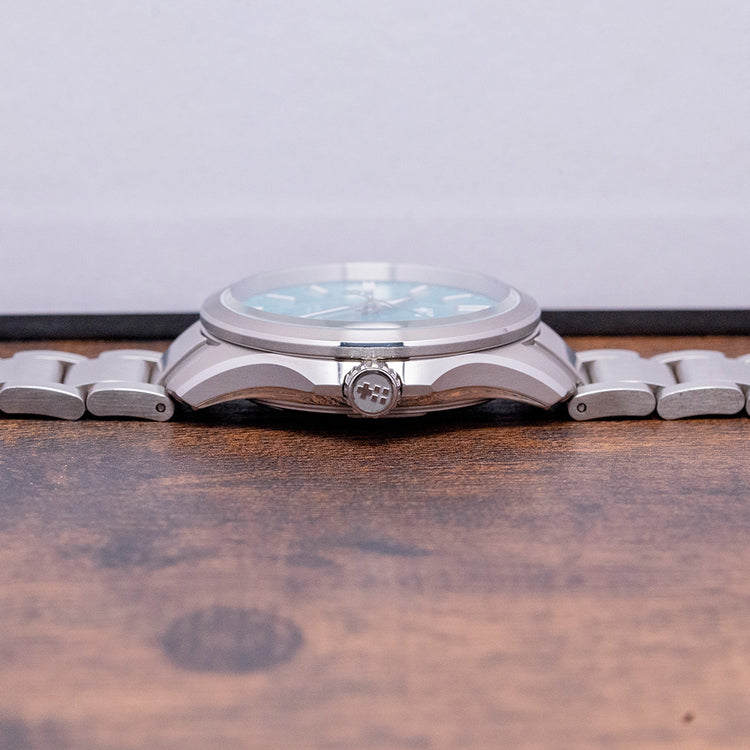 2022 Christopher Ward C63 Sealander Lucerne Blue LE 39mm