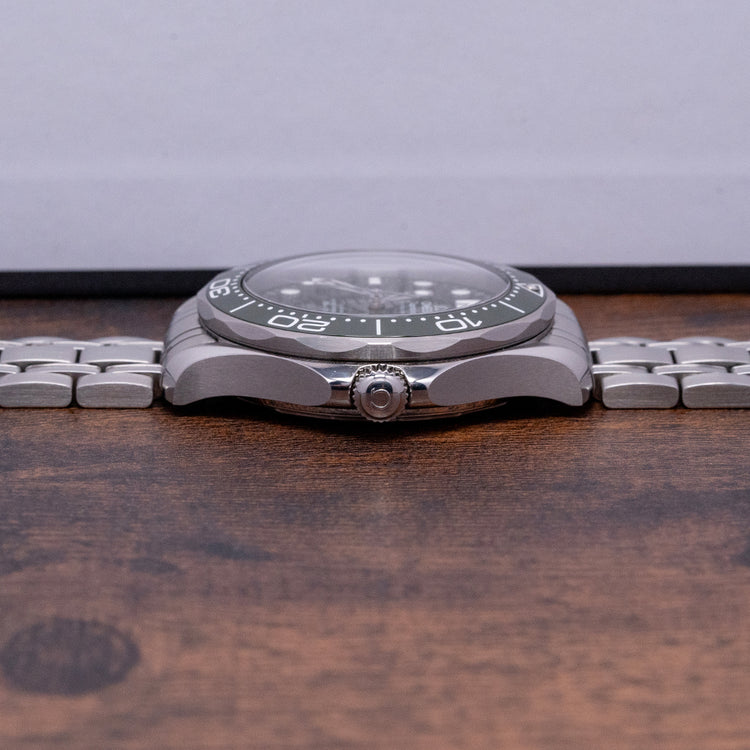 2023 Omega Seamaster 300M Green Bracelet 210.30.42.20.01.001
