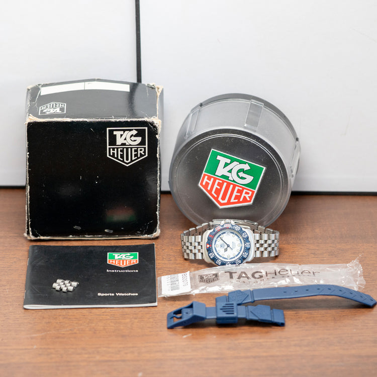 1990s TAG Heuer Professional Formula 1 White/Blue 35mm WA1219