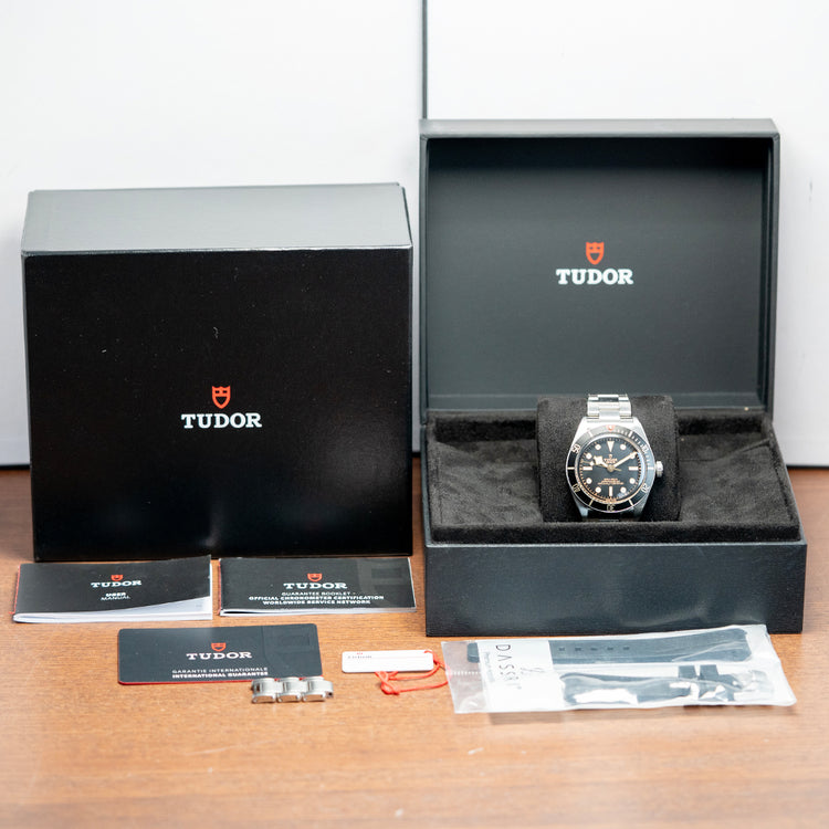 2024 Tudor Black Bay 58 Black on Bracelet 39mm 79030N