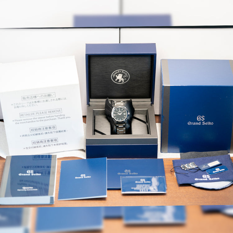 2022 Grand Seiko Heritage Collection 9F Quartz SBGX261G