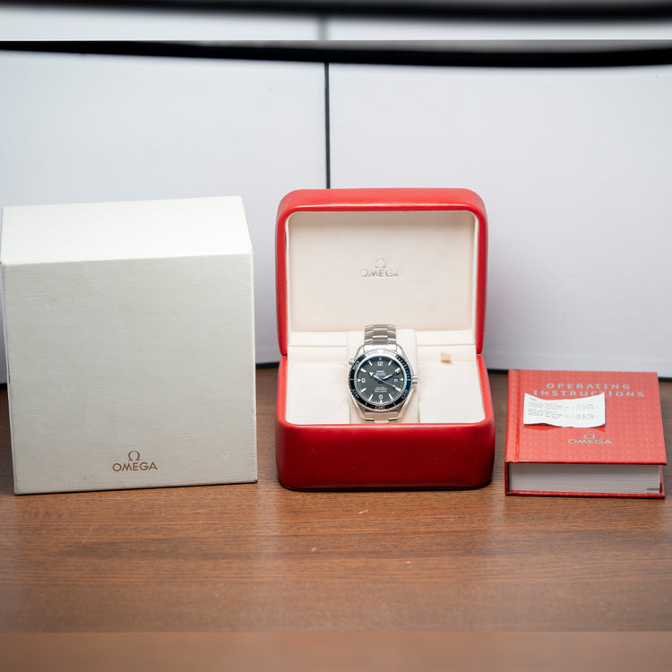 2007 Omega Seamaster Planet Ocean 45.5mm Black 2200.50.00