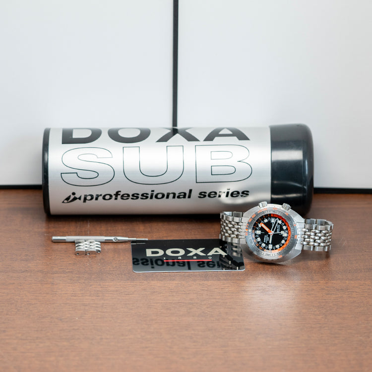 2007 DOXA SUB 750T GMT Sharkhunter 260 Limited 45mm