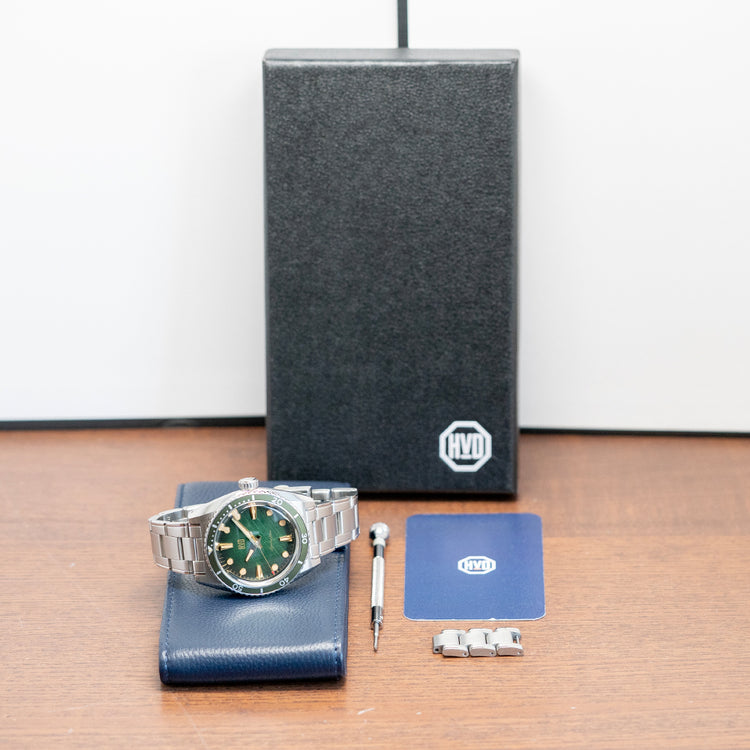 2022 HVD SpectreDiver Emerald Manual Limited Edition 40mm