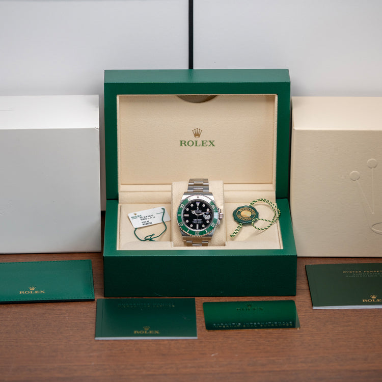2022 Rolex Submariner Date 41mm 'Starbucks' Green Bezel 126610LV