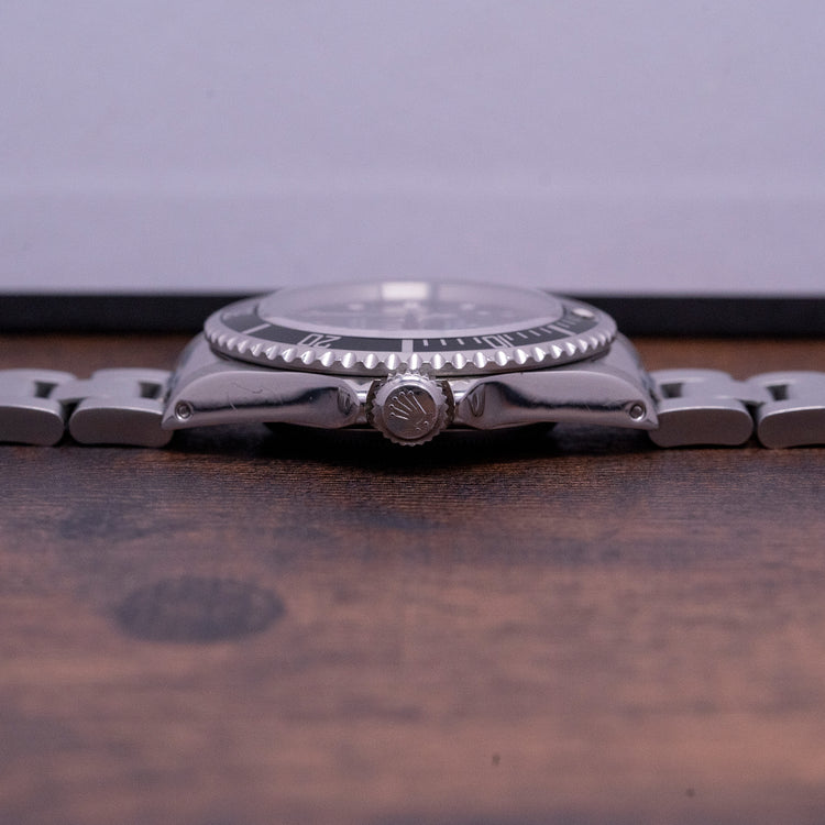 1994 Rolex Submariner No-Date 14060 Box & Papers