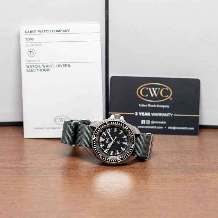 2025 CWC Ti300 Titanium Quartz Diver 41.5mm