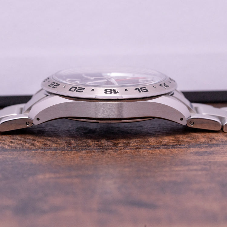 2021 Grand Seiko GMT Quartz Blue SBGN005G on Bracelet