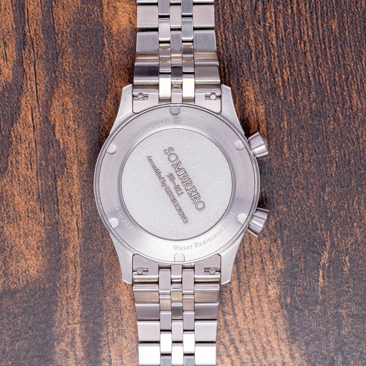 2025 Kuoe Sombrero 90-011 Salmon Linen Dial Compressor 38mm