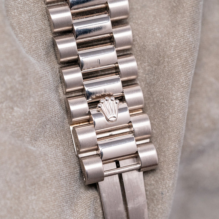 2003 Rolex Day-Date 36mm White Gold 118239 Cherry Red Dial