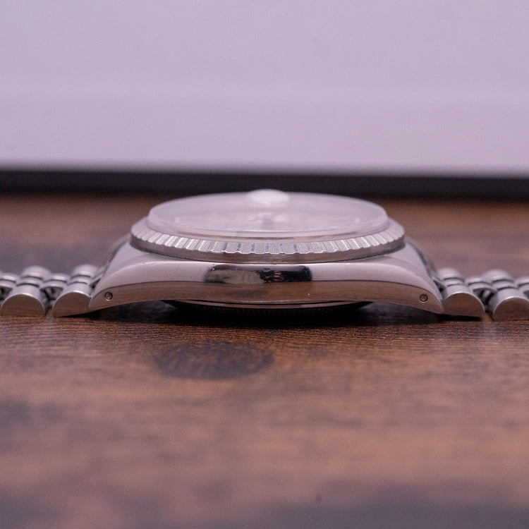 1990 Rolex Datejust 36mm on Jubilee 16220 Box & Papers