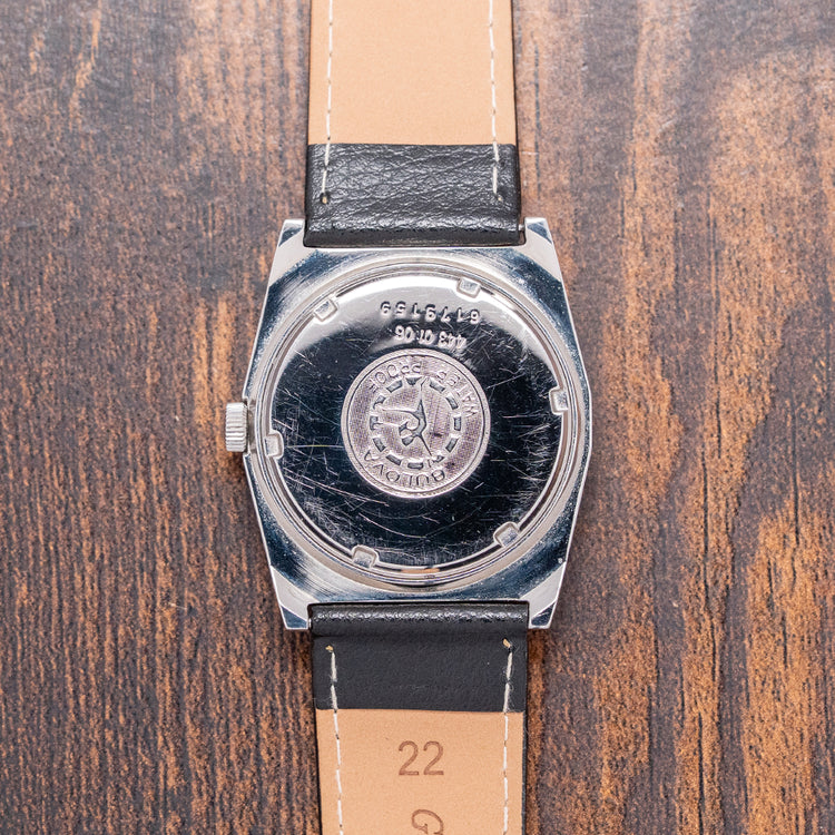 1979 Bulova Automatic Day Date Deep Red Dial 35.5mm