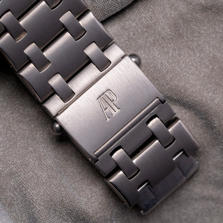 2004 Audemars Piguet Royal Oak Offshore Titanium 42mm