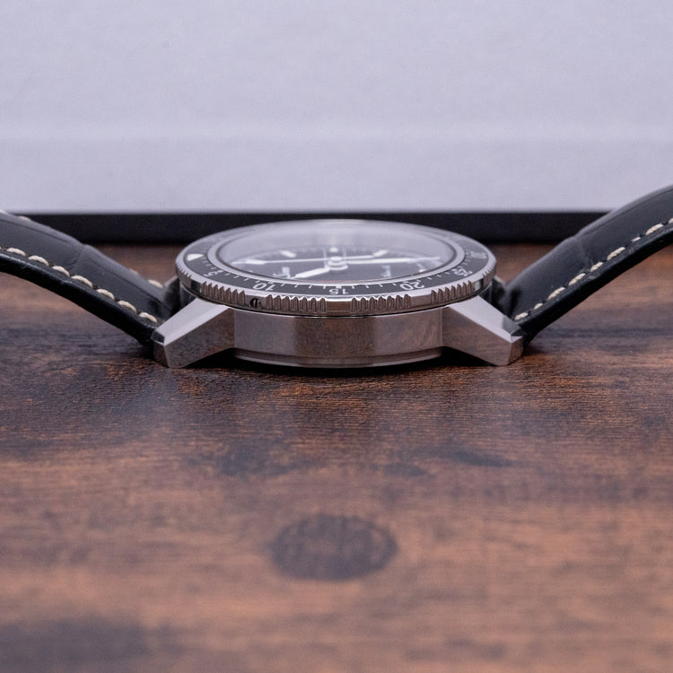 2022 Sinn 104 ST SA Black Automatic on Strap