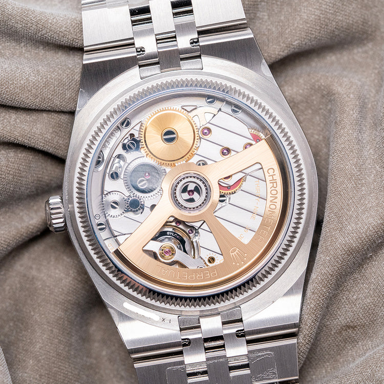 2025 Rolex Land-Dweller 36mm White Dial Automatic 127234
