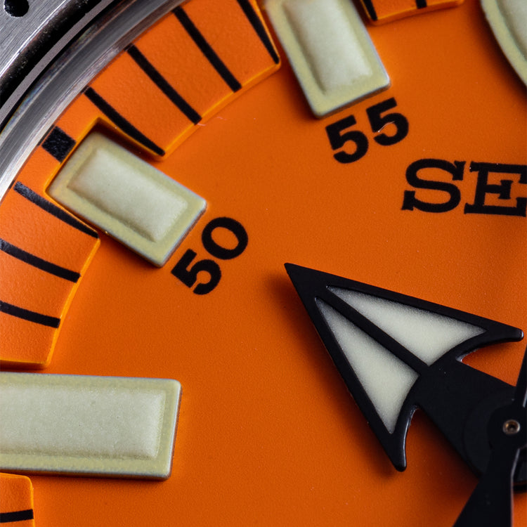 2007 Seiko Orange Monster 1st Gen SKX781 Box & Papers