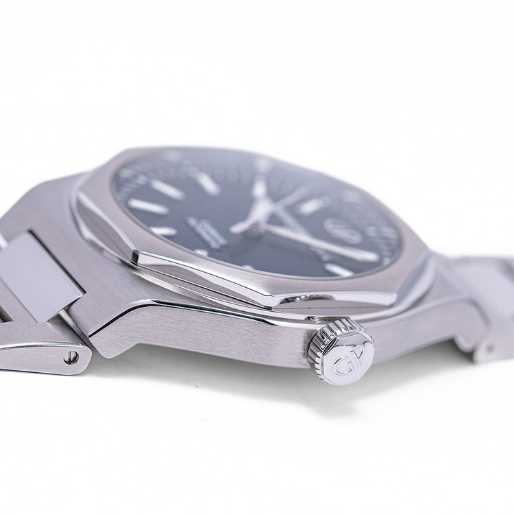 2022 Girard Perregaux Laureato 42 Blue Auto 81010-11-431-11A