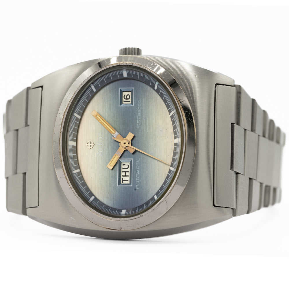 Zodiac sst 36000 high offers beat watch