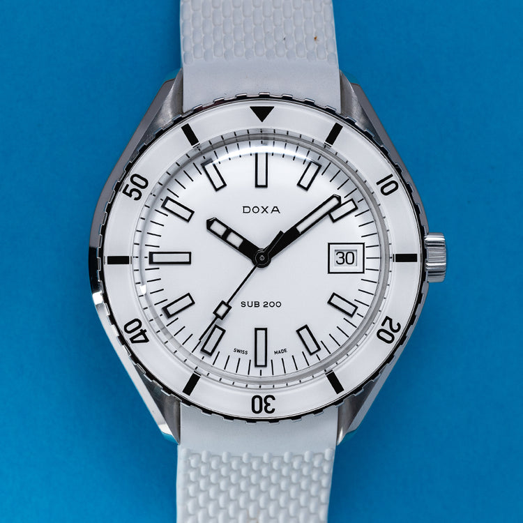 2021 Doxa Sub 200 White Pearl 42mm 799.10.011.23