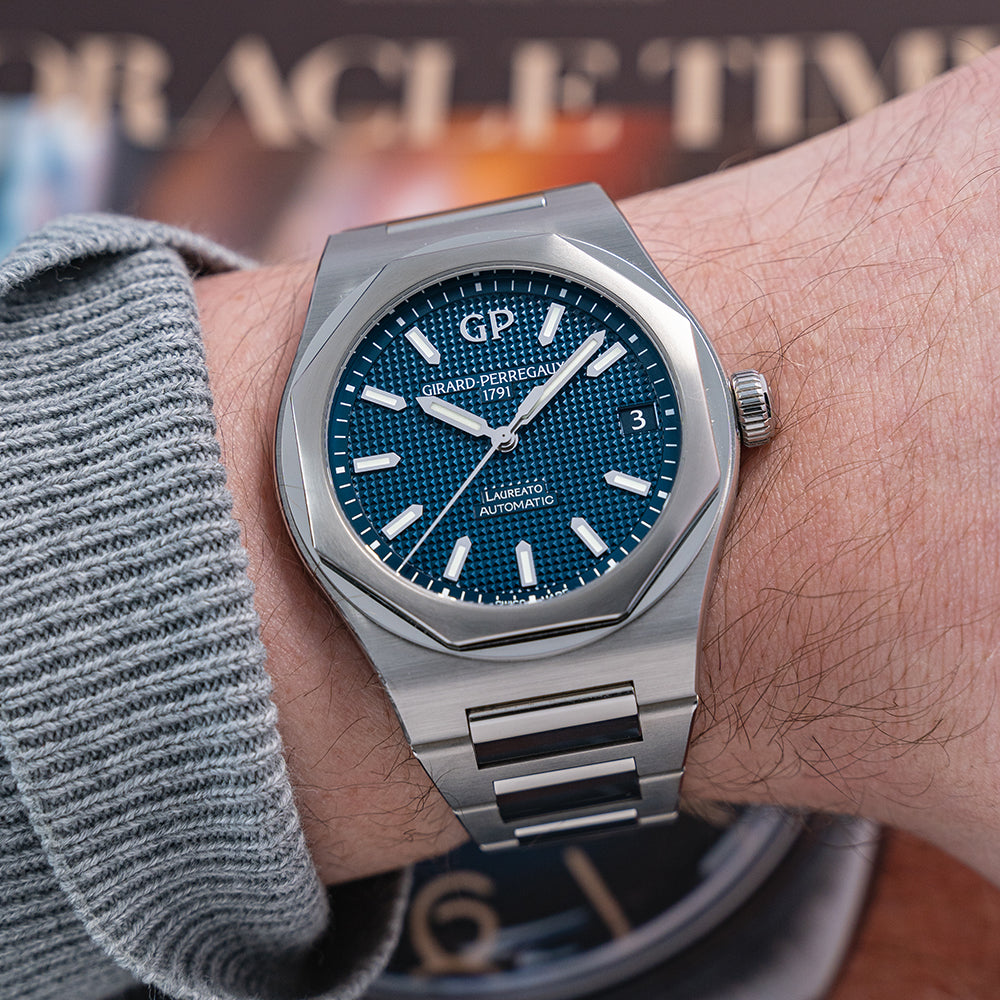 Girard perregaux laureato clearance blue