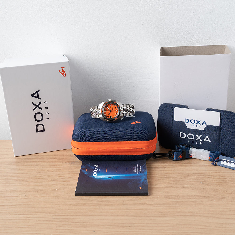 2022 Doxa SUB 300T Professional Orange 840.10.351.10