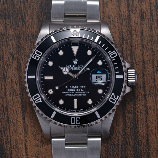 1990 Rolex Submariner Date 16610 Box & Papers + Rolex Service