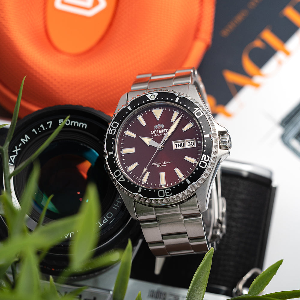 2019 Orient Kamasu Mako II Red Divers on Bracelet