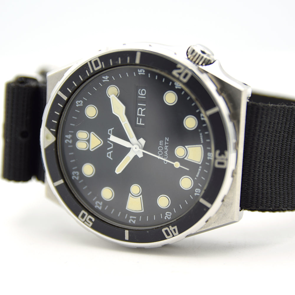 1990s Avia 200M Quartz Tritium Diver