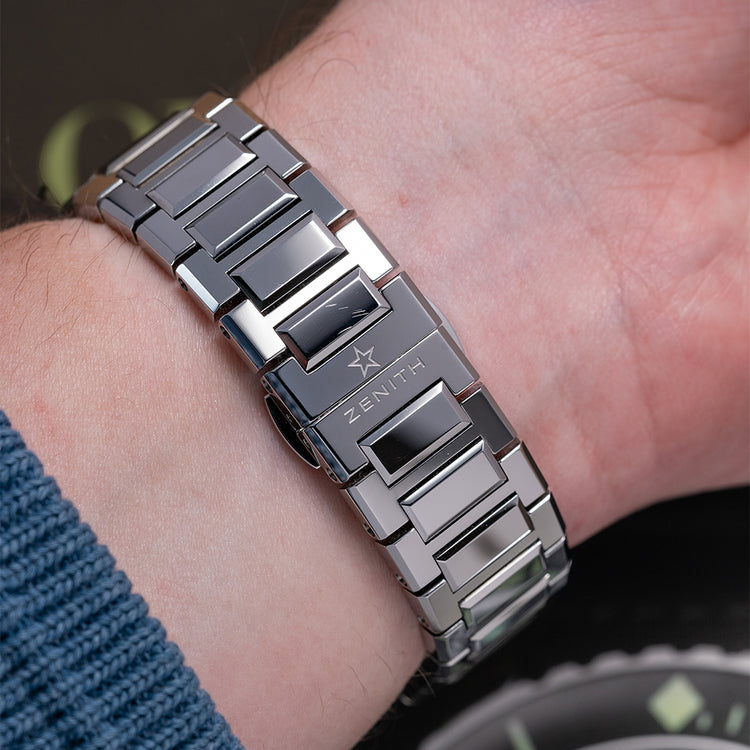 2022 Zenith Defy Extreme Felipe Pantone Edition