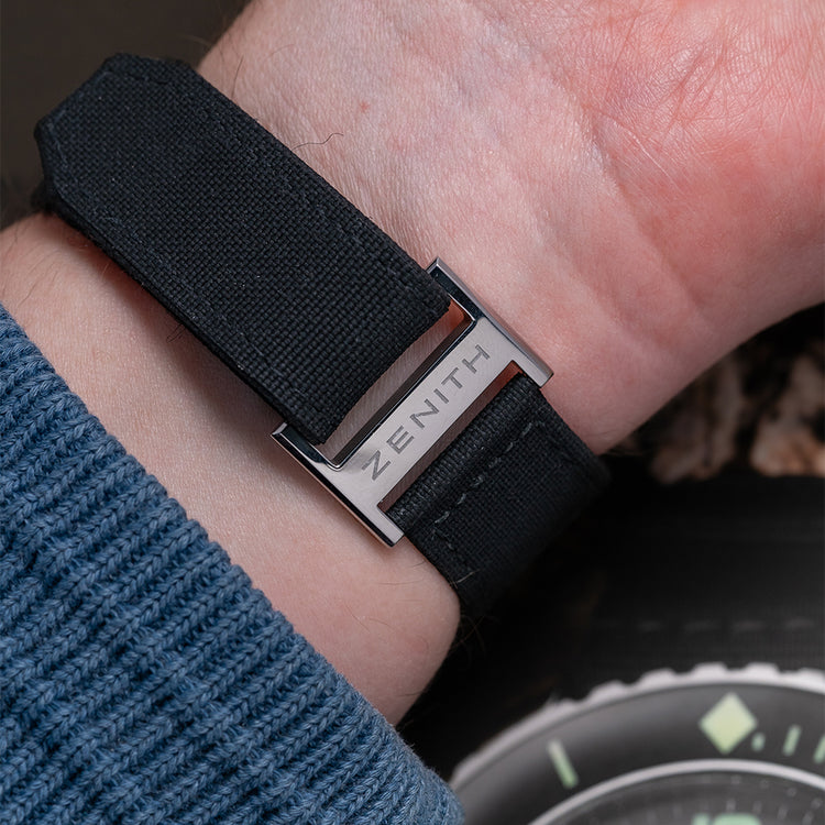 2022 Zenith Defy Extreme Felipe Pantone Edition