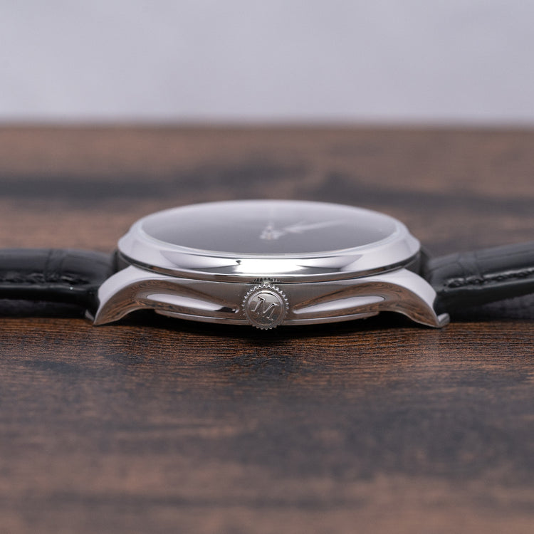 Unworn 2023 H.Moser & Cie Endeavour Centre Seconds Vantablack 1200-1235